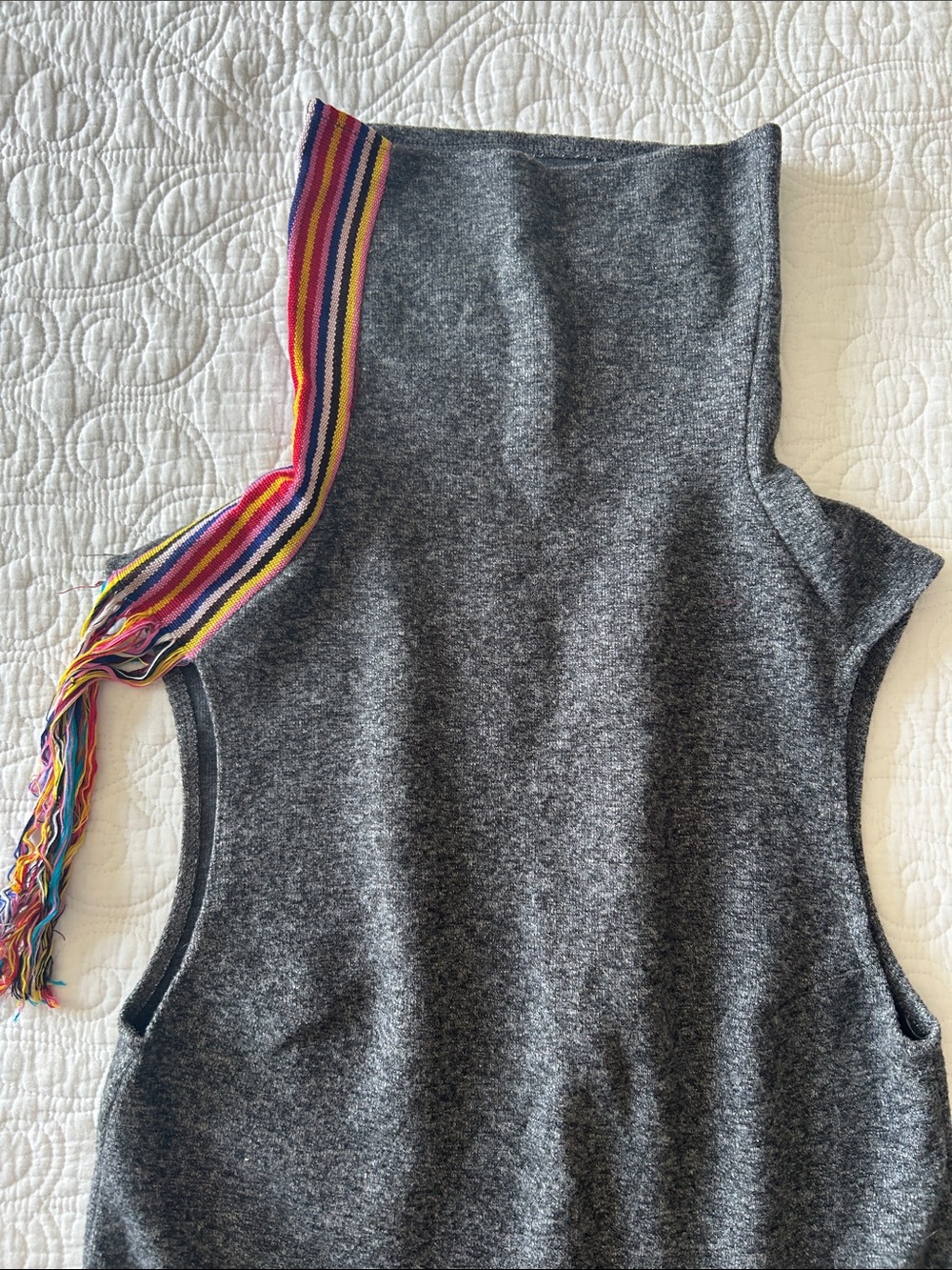 Hadley turtleneck sweater with accent